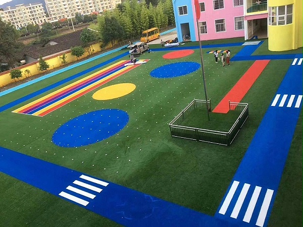 福建连城工业区幼儿园 (1)